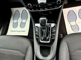 Hyundai Ioniq 1.6 h-GDi Premium Hatchback 5dr Petrol Hybrid DCT Euro 6 (s/s) (