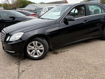Mercedes-Benz E Class E220 CDI BLUEEFFICIENCY S/S SE