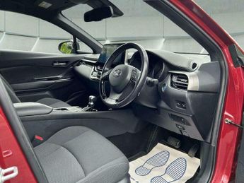 Toyota C-HR 1.8 VVT-h Design CVT Euro 6 (s/s) 5dr