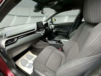 Toyota C-HR 1.8 VVT-h Design CVT Euro 6 (s/s) 5dr