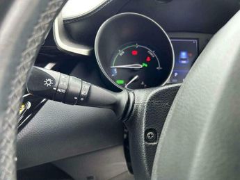 Toyota C-HR 1.8 VVT-h Design CVT Euro 6 (s/s) 5dr