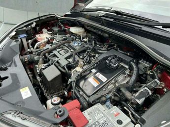 Toyota C-HR 1.8 VVT-h Design CVT Euro 6 (s/s) 5dr