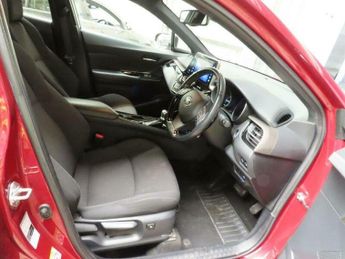 Toyota C-HR 1.8 VVT-h Design CVT Euro 6 (s/s) 5dr