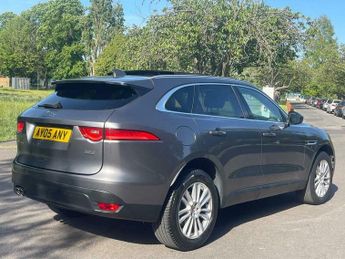 Jaguar F-Pace PORTFOLIO AWD