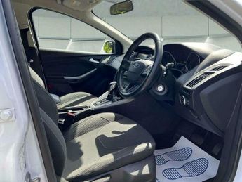 Ford Focus 1.5 TDCi Zetec Powershift Euro 6 (s/s) 5dr