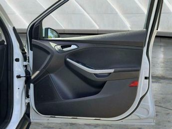 Ford Focus 1.5 TDCi Zetec Powershift Euro 6 (s/s) 5dr