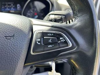 Ford Focus 1.5 TDCi Zetec Powershift Euro 6 (s/s) 5dr