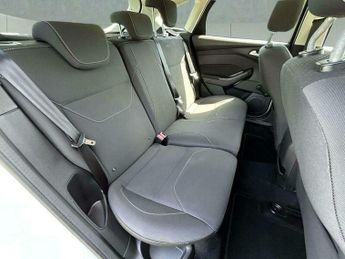 Ford Focus 1.5 TDCi Zetec Powershift Euro 6 (s/s) 5dr