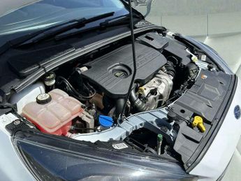 Ford Focus 1.5 TDCi Zetec Powershift Euro 6 (s/s) 5dr