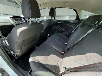 Ford Focus 1.5 TDCi Zetec Powershift Euro 6 (s/s) 5dr