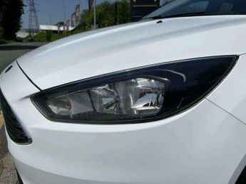 Ford Focus 1.5 TDCi Zetec Powershift Euro 6 (s/s) 5dr