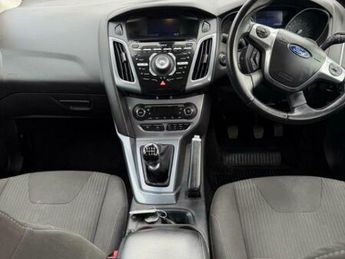 Ford Focus 1.6 TDCi Titanium Navigator Euro 5 (s/s) 5dr