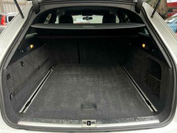 Audi A6 Avant 2.0 TDI ultra Black Edition S Tronic Euro 6 (s/s) 5dr