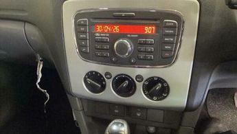 Ford Focus 1.6 Zetec Climate 5dr