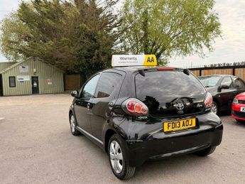 Toyota AYGO 1.0 VVT-i Fire Euro 5 5dr