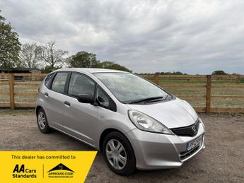 Honda Jazz I-VTEC S