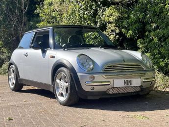 MINI Hatch COOPER