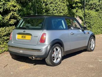 MINI Hatch COOPER
