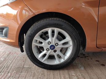 Ford Fiesta 1.25 Zetec Hatchback 3dr Petrol Manual Euro 5 (82 ps)