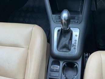 Volkswagen Tiguan 2.0 TDI Match DSG 4WD Euro 5 5dr
