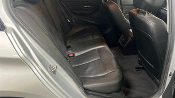 BMW 3 SERIES 320d XDRIVE SE