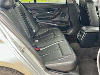BMW 3 SERIES 320d XDRIVE SE