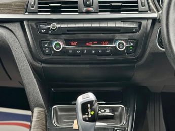 BMW 3 SERIES 320d XDRIVE SE