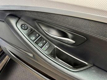 BMW 5 SERIES 520d M SPORT