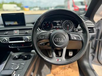 Audi A4 2.0 TDI S line S Tronic quattro Euro 6 (s/s) 4dr