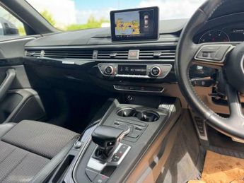 Audi A4 2.0 TDI S line S Tronic quattro Euro 6 (s/s) 4dr