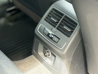 Audi A4 2.0 TDI S line S Tronic quattro Euro 6 (s/s) 4dr