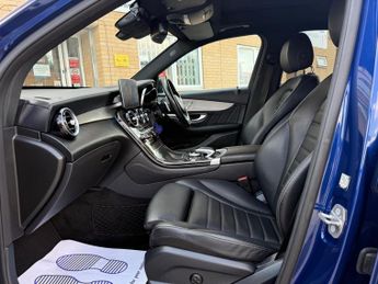 Mercedes GL Class GLC 250 D 4MATIC AMG LINE PREMIUM PLUS