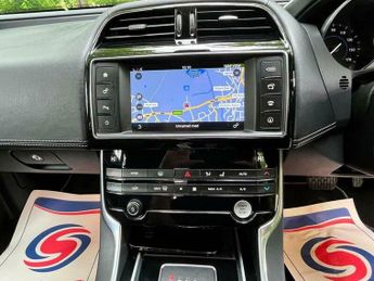 Jaguar XE 2.0d R-Sport Auto Euro 6 (s/s) 4dr