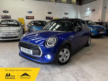 MINI Hatch 1.5 Cooper Classic Hatchback 5dr Petrol Steptronic Euro 6 (s/s) 