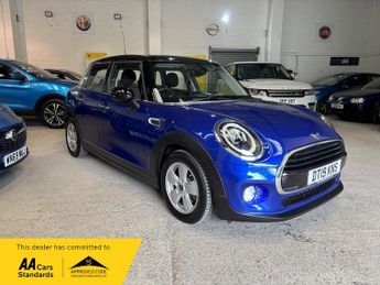 MINI Hatch 1.5 Cooper Classic Hatchback 5dr Petrol Steptronic Euro 6 (s/s) 