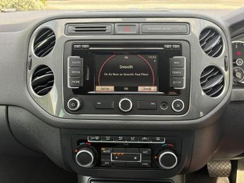 Volkswagen Tiguan MATCH TDI BLUEMOTION TECH 4MOTION DSG