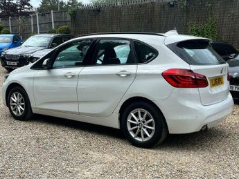 BMW 2 SERIES 2.0 218d SE Euro 6 (s/s) 5dr