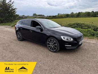 Volvo V60 D5 TWIN ENGINE SE NAV