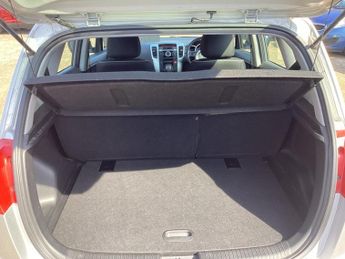 Kia Venga 1.6 2 MPV 5dr Petrol Auto Euro 5 (123 bhp)