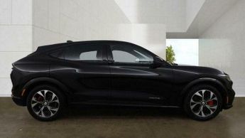 Ford Mustang Extended Range 91kWh AWD 5dr