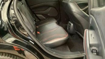 Ford Mustang Extended Range 91kWh AWD 5dr