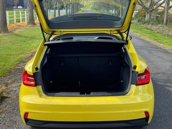 Audi A1 SPORTBACK TFSI SE