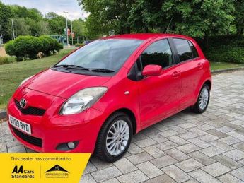 Toyota Yaris 1.33 Dual VVT-i SR Hatchback 5dr Petrol Manual Euro 4 (s/s) (101