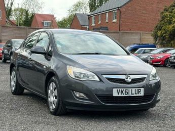 Vauxhall Astra 1.3 CDTi ecoFLEX Exclusiv Euro 5 (s/s) 5dr