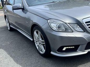 Mercedes-Benz E Class 3.0 E350 CDI V6 BlueEfficiency Sport G-Tronic Euro 5 5dr