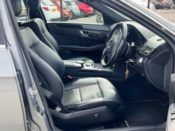 Mercedes-Benz E Class 3.0 E350 CDI V6 BlueEfficiency Sport G-Tronic Euro 5 5dr