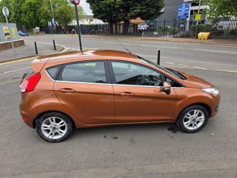 Ford Fiesta 1.6 Zetec Powershift Euro 5 5dr