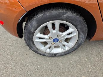 Ford Fiesta 1.6 Zetec Powershift Euro 5 5dr