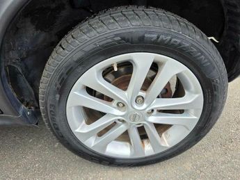 Nissan Juke 1.6 Acenta Premium XTRON Euro 5 5dr