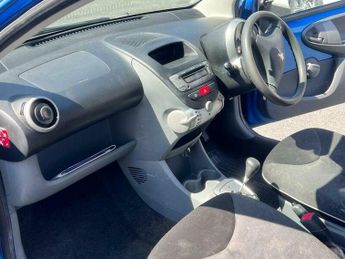 Peugeot 107 1.0 12V Urban 2 Tronic Euro 5 3dr